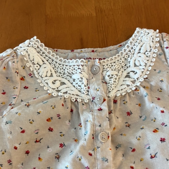 2t adorable little set - Picture 4 of 6